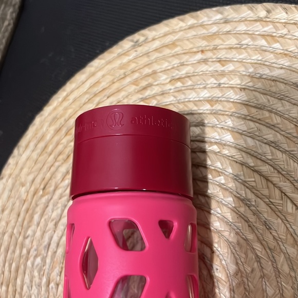 Lululemon Athletica Pure Focus Glass Drinking Bottle - Picture 6 of 13